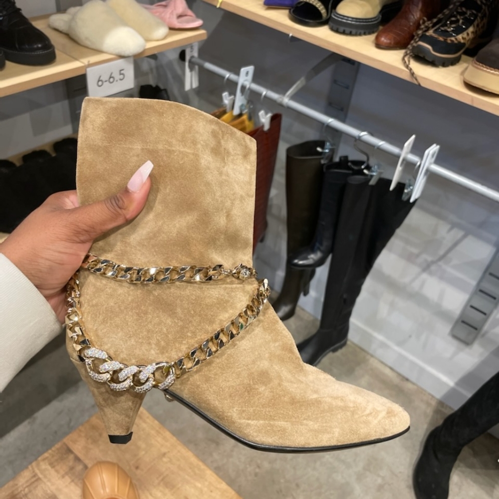 Alevi boots